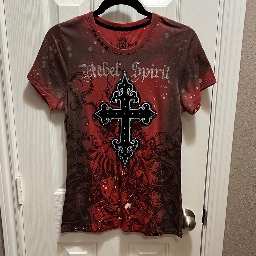 Rebel Spirit Graphic Red and Black Fitted Tee